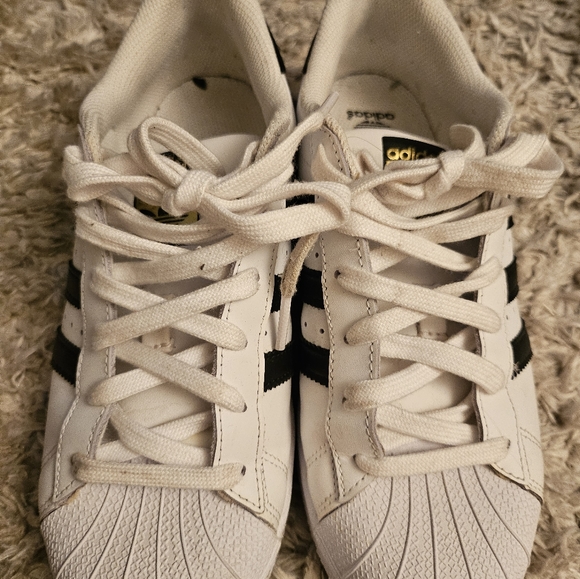 Adidas - Picture 3 of 5